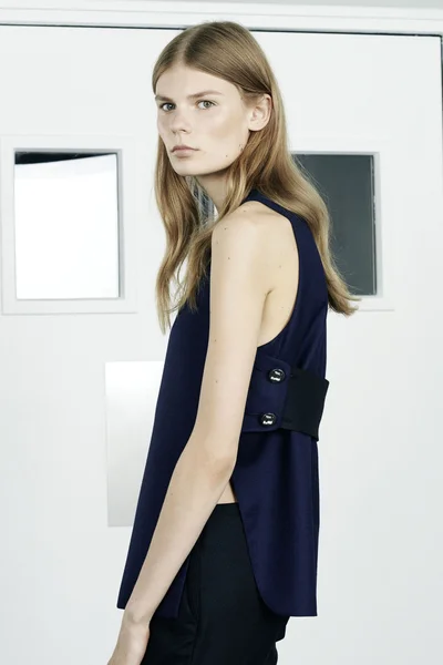 Look 3